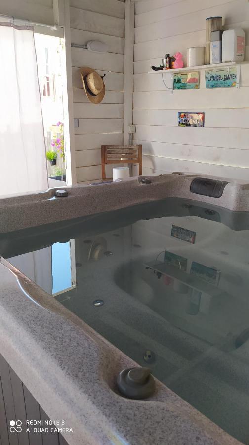 Appartement Tout Confort Au Calme Avec Jacuzzi Mouguerre Εξωτερικό φωτογραφία